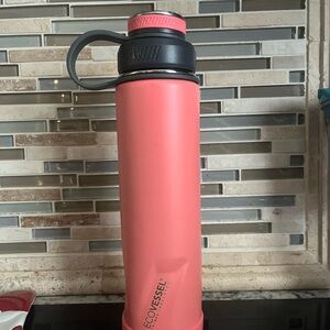 Pink Insulated Water Bottle